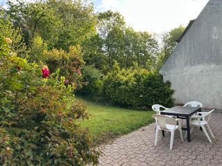 Charming house near city center and beaches - 8