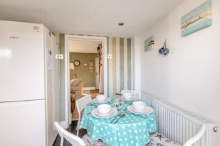 2 Bed in Weymouth oc-wy492 - 3