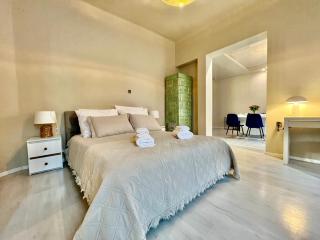 Old Town Residence - Prime Location - 0