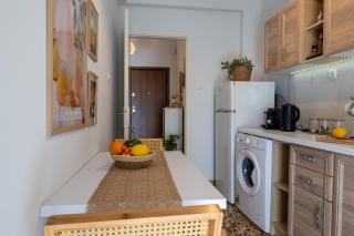 Cozy Studio with Balcony Swing near Kalamata Center - 6