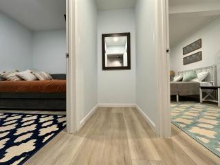 Great Lakes Resort - Master Suite - Suite 12 - Lexington - 1