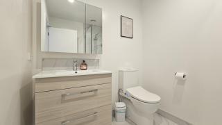 Family Friendly 2BR Townhouse with Fenced Yard - 6