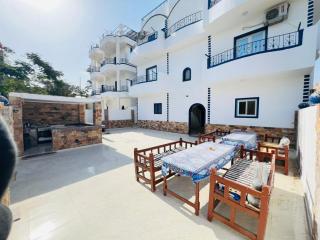 Habu Guest House - 2