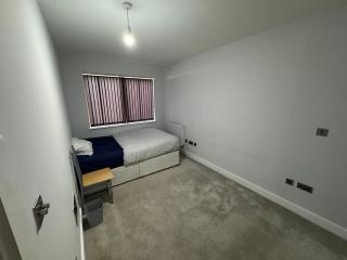The Slough Residence - 2 Bedroom - 6