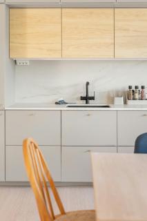 Modern Cabin With Panoramic Views - 1