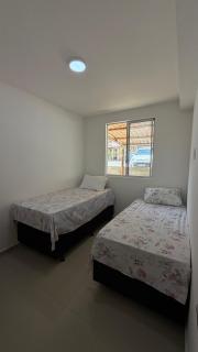 Apt 102 - 7