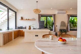 Modern 2-BR Villa in Tumbak Bayuh, Pererenan, Bali - 2