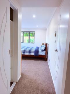 Peaceful East Auckland home stay - 7