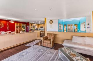 Spacious Gracious & Luxurious Retreat - 1
