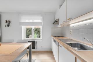 Village Park V107 - 6