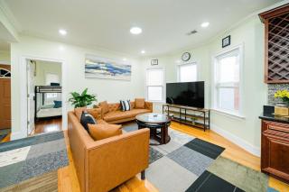 Modern 4BR Prime World Cup 2026 Location near Boston - Parking 90-2 - 6