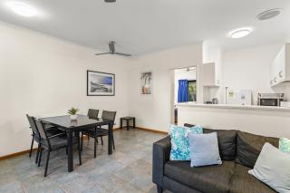 Broome Beach Resort Apartments - 8