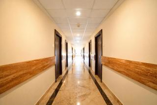 FabHotel Grand & Resorts - 7