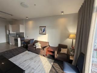 2BD Penthouse in the Heart of Auckland CBD - 4