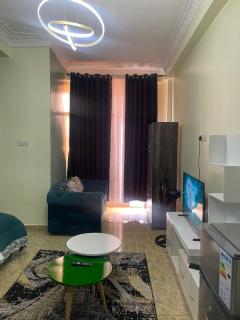 Randy living - 2