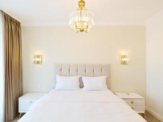 Elite by UpTown Apartments - 6
