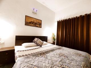 HOTEL SKY HIGH RESIDENCY - Premium Property By SKY Hotels & Homestays - 0