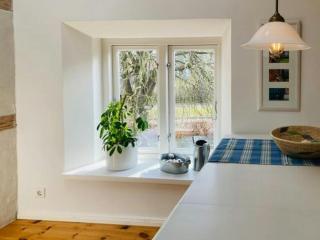 Apartment In A Converted 1875 Creamery - 3