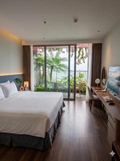 Flamingo Cát Bà Premier Ocean View King Bed - 6