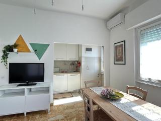 Il Tulipano Bright apartment, parking space, Near the city center - 6
