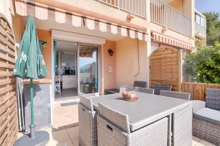 Magnifique studio avec TERRASSE- PROCHE DE LA MER! - 0