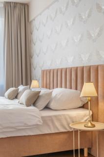 Kafka Apartments - 3BR near Wenceslas square - 9