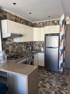 Elegant 2 Bedroom Apartment, Ideal for Long & Short Stays - 6