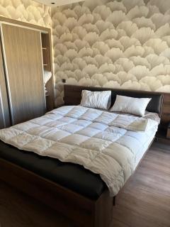 Elegant 2 Bedroom Apartment, Ideal for Long & Short Stays - 3