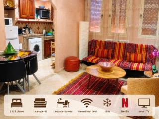 A 2 pas de la plage, appartement cosy, tout confort, proche toutes commodités, Wifi haut débit, TV connectée, Netflix, climatiseur, Acte mariage pour couple national,3 nuits mimum - 0