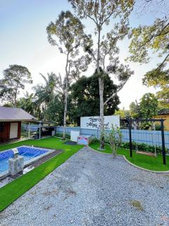 Homestay Abang Jerol Studio Concept - 0