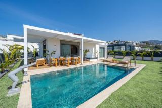 MAVIIE Luxusvilla mit Pool & Meerblick in Yalıkavak Geris - 0
