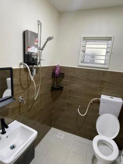 Homestay Abang Jerol Studio Concept - 5