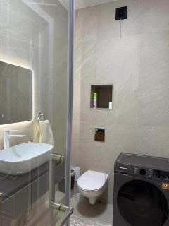 Meridian Apartments - 1