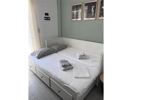 Mirianos - New City Apartment - 1