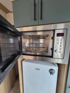 The Meadow Retreat - 2 Bed with Decking - 6