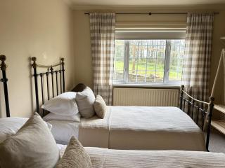 4 Bed in Hartland oc-s37525 - 6