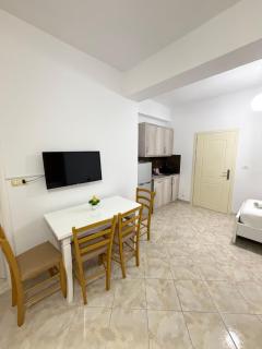 Skenderi Apartments - 8