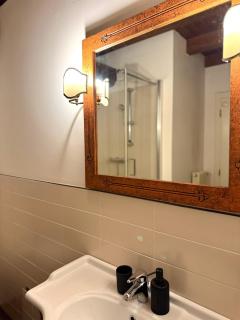A 5 min da Bassano Camera con Bagno Privato e Area Fitness - 5