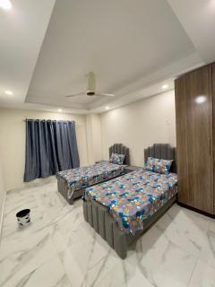 Luxury 3BHK Apartment F-18 Near Airport Isb - 1