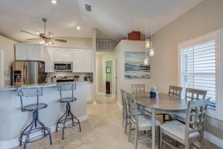 Lazy Lagoon 1010 Modern 3BR Gulf Access w/ Heated Pool & Gourmet - 2
