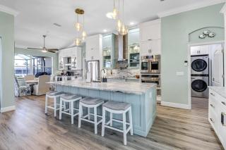 Cecilia 1015 Modern SW Cape Gulf Access Home w/ heated Pool & Sp - 2