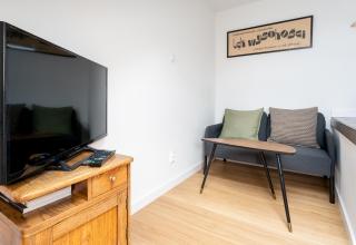 Dąbrowskiego Sunny Roof Studio by BookingHost - 5