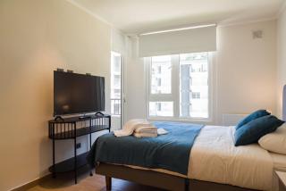 Chic Providencia Apt 2BR 2BA Sleeps 5 - 8