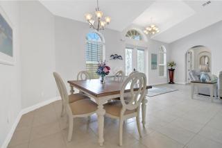 Cape Ohana 1505 Family Waterfront Vacation Home w/ Pool & Spa ne - 6