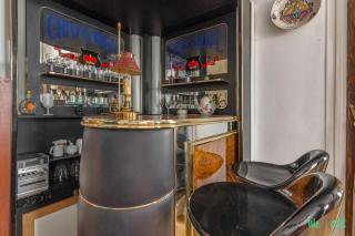 Charming atypical apt in heart of Marais - 1
