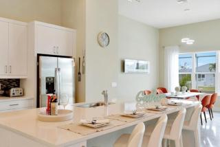 The Cabana 1014 Luxurious Gulf Access Home w/ Heated Pool and La - 7