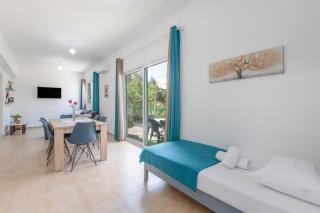 Stella's Olive Tree House - 6