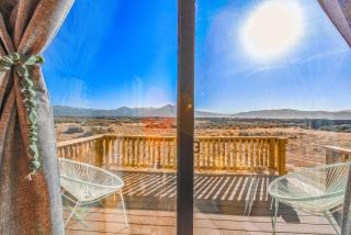 Container Home | Mountain Views and Big Skies - 9