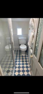 SEA-AH-NA SIDE COTTAGE - Steps from the Beach Grade II Listed Refurbished Romantic Getaway - 4