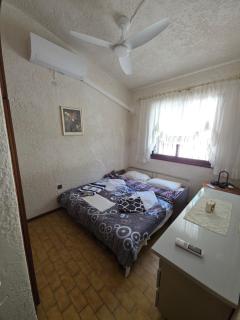Beachfront Villa - 100m to Beach - Sleeps 10 - 1